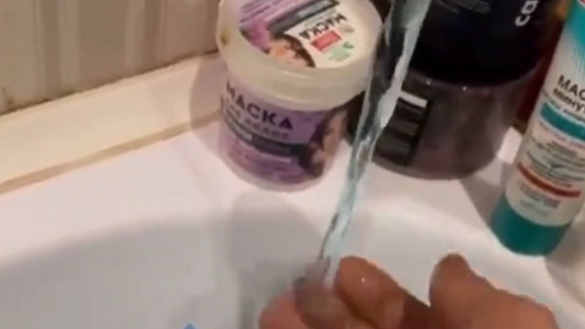 Woda zmieniła kolor