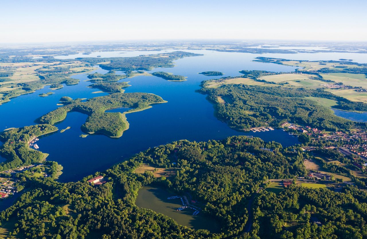 Mazury: Plaże i pensjonaty w te wakacje świeciły pustkami