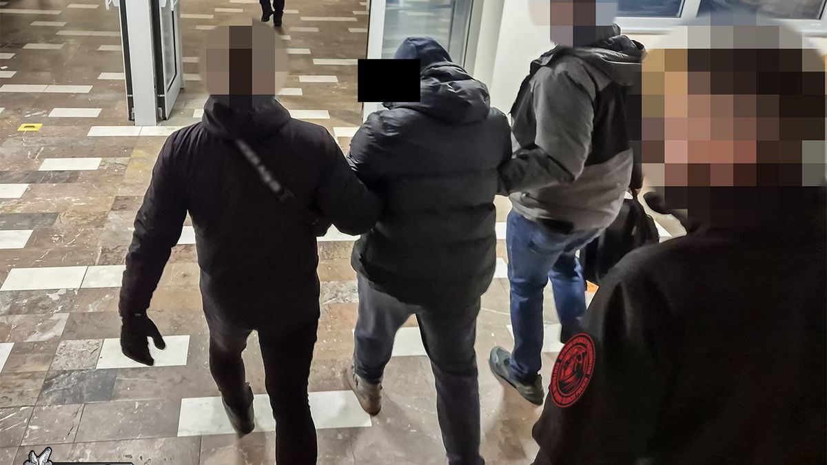 Policjanci zatrzymali poszukiwanego przestępcę