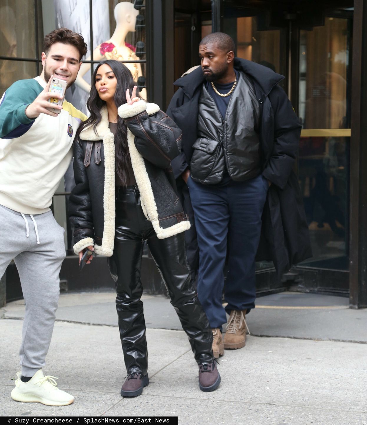 Kanye West twierdzi, że Kim Kardashian zabrania mu ODWIEDZAĆ DZIECI! Celebrytka jest wściekła...