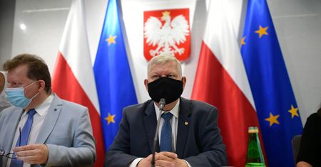 "Lex TVN": Zero ustępstw i sojusz z Kukiz’15. PiS lekceważy ostrzeżenia Amerykanów [ANALIZA]