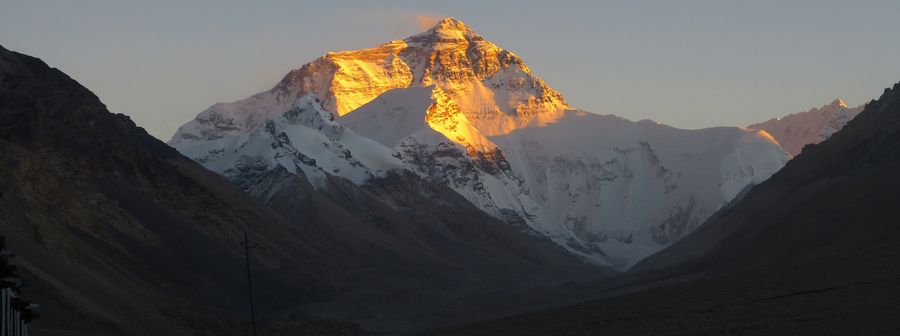 Góra śmieci na Mount Everest