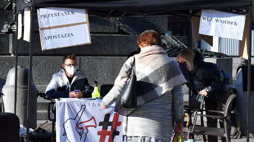 "Przystanek Apostazja" na Rynku Głównym w Krakowie, listopad 2020 r.