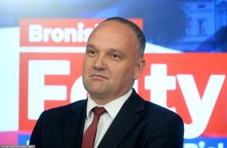 Poseł Konfederacji rozpętał aferę. Skarbówka żąda jego ukarania