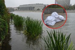 Tak wygląda osiedle Wrocławia. Worki z piaskiem i wyłączone windy