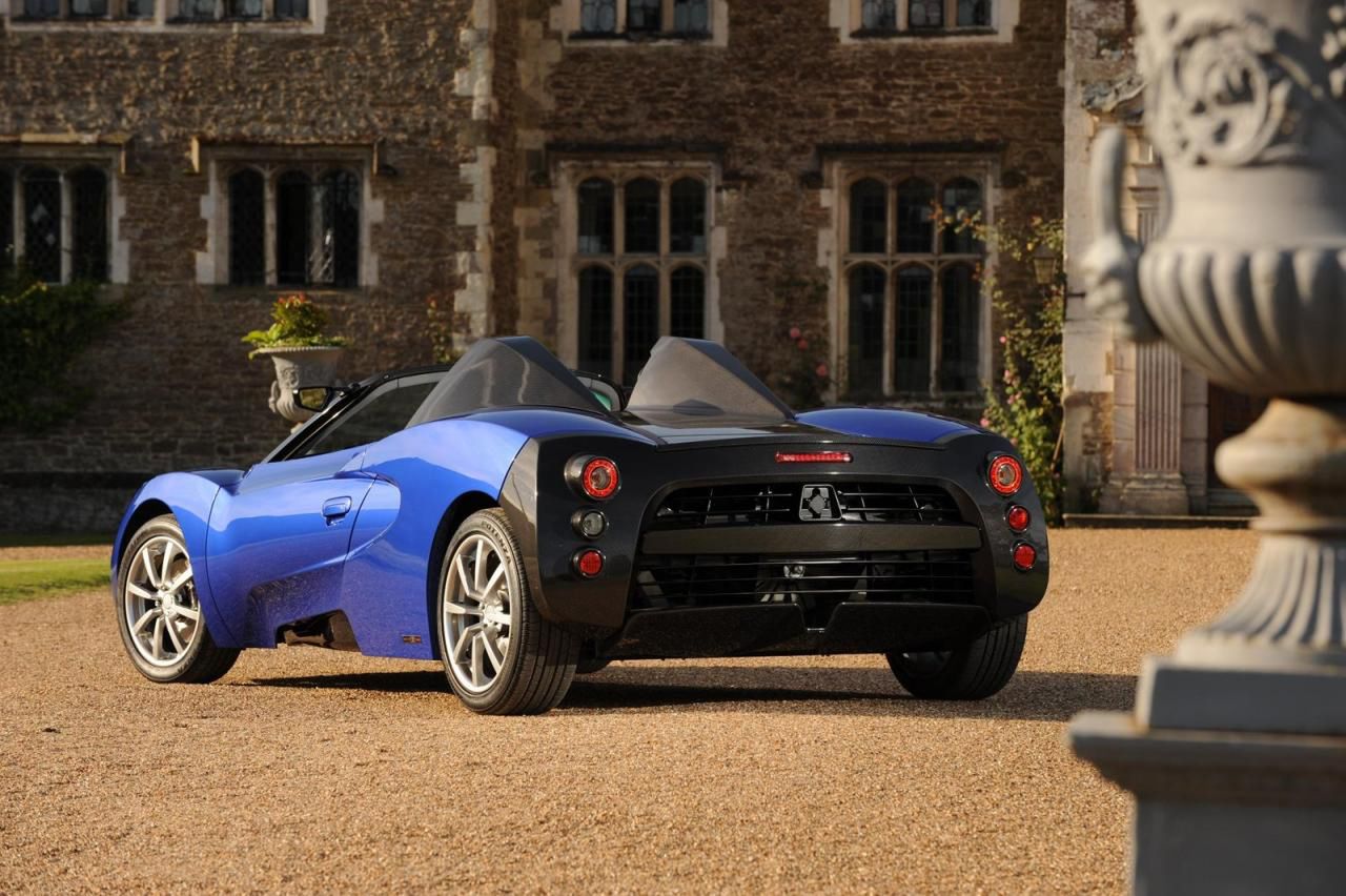 Toray Teewave AR.1 Gordon Murray Design