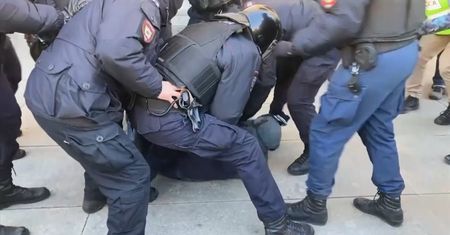 Rosja w prawdziwym kryzysie przez wojnę z Ukrainą. Ekspert: To osobisty błąd Putina