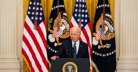 USA jak Unia Europejska? Administracja Bidena chce, by firmy informowały o atakach