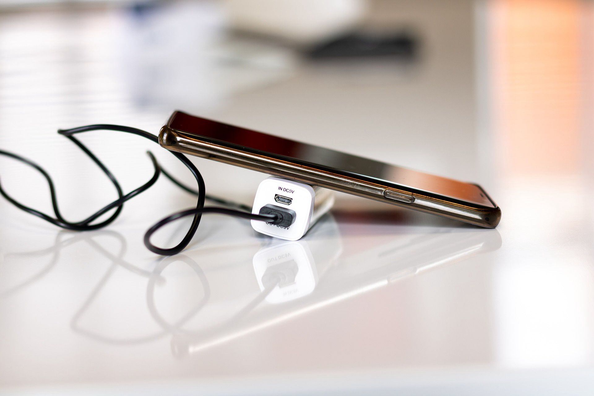 kabel ładowarka powerbank smartfon
