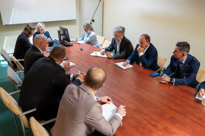 Ubezpieczyciele chcą skuteczniej wspierać rolników. Trwają prace nad nowymi rozwiązaniami