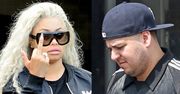 Blac Chyna złożyła wniosek o ODDALENIE oskarżeń Roba Kardashiana! Jednak nie dusiła go ładowarką do telefonu?