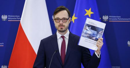 Byli prezesi z nadania PiS z odprawami. Taki jest efekt