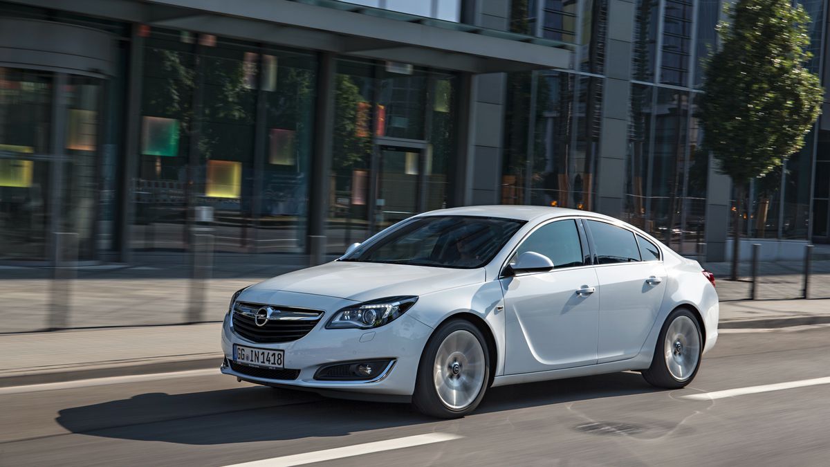 Opel Insignia jest jednym z 3 modeli, który jest podejrzany o przekroczenie emisji spalin