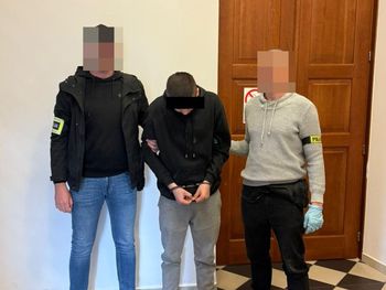 Lublin. 18-latek napadł na 75-letniego emeryta. Na koncie ma też groźby wobec ojca i rozbój w sklepie