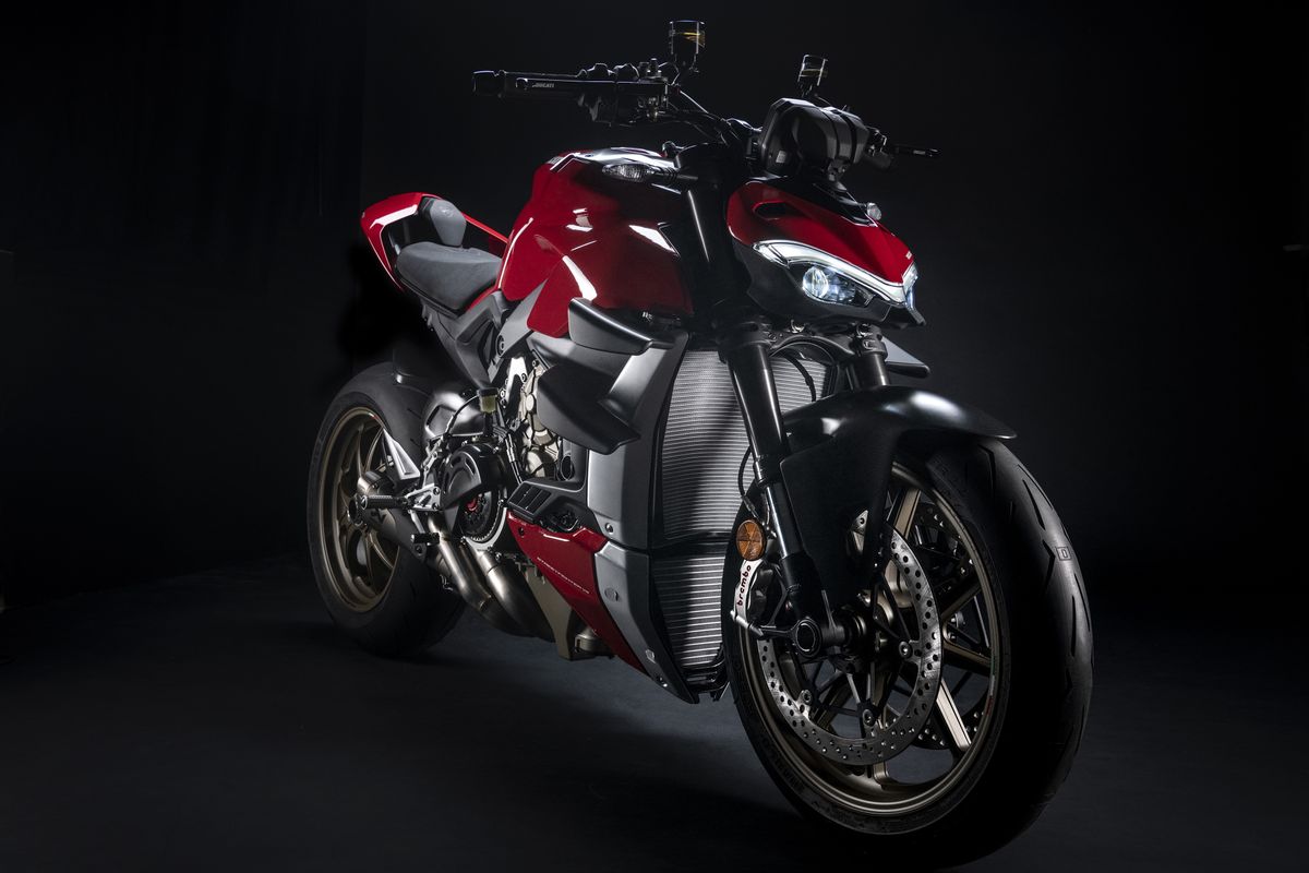 Ducati Streetfighter V4