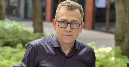 Maciej Orłoś pisz o Opolu. Absolutnie się nie hamuje