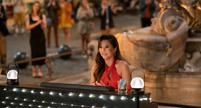 Co nas czeka w finale czwartego sezonu „Emily w Paryżu” od Netfliksa?