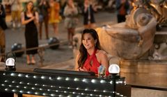 Co nas czeka w finale czwartego sezonu „Emily w Paryżu” od Netfliksa?