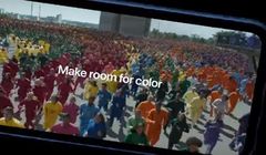 Tysiące biegaczy w kolorowych kombinezonach w nowej reklamie Apple (wideo)