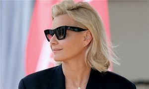 Uwielbiane buty wracają do łask. Kożuchowska już w nich paraduje