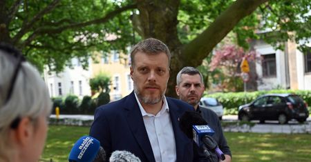 PKW o nagrodach posłów Razem. "Gdyby mieli subwencję, to by ją stracili"