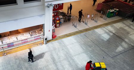 Koronawirus. Stracił przez zamkniętą galerię. Sąd odrzucił wniosek
