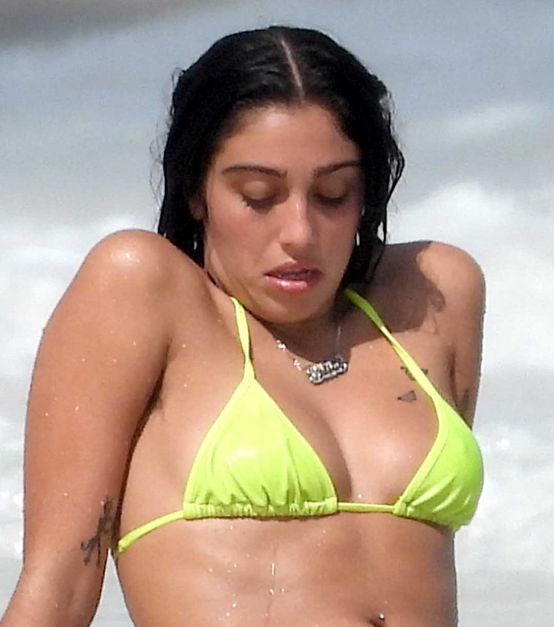 Córka Madonny Lourdes Leon na wakacjach z ukochanym