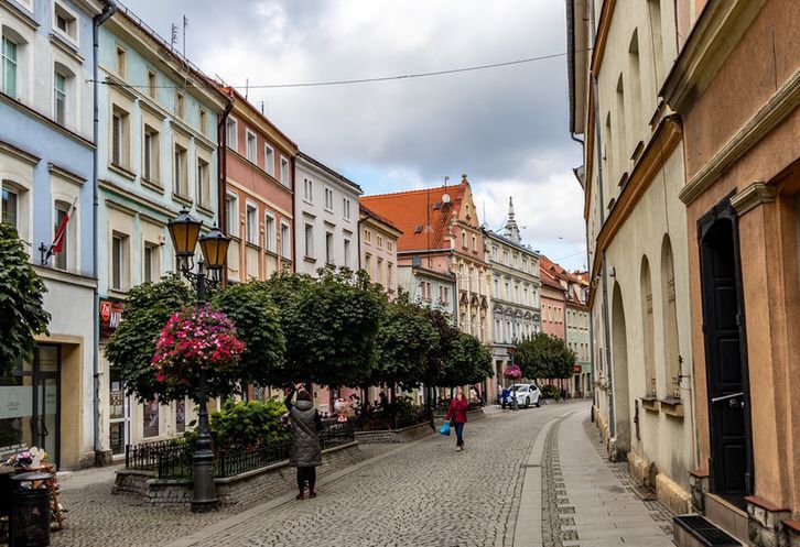 Tu złoto pisze historię. Niezwykłe średniowieczne miasteczko w Polsce