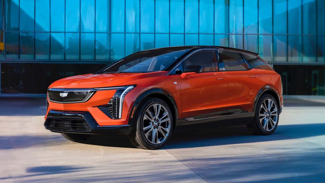 Cadillac Optiq: The brand's smallest electric car makes an impressive debut