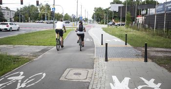 Grube miliony na budowy ścieżek rowerowych w Warszawie. Powstaną w tych miejscach. Rekordowe inwestycje