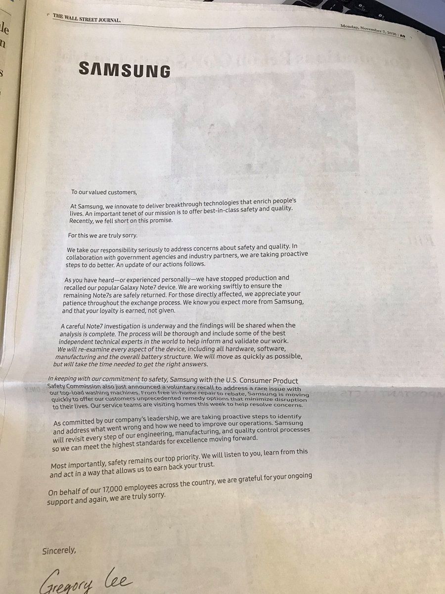 Samsung wykupił przestrzeń reklamową w największych gazetach, by... przeprosić za Note'a 7 2