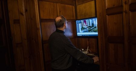 Kolęda w czasie koronawirusa odwołana, ale nie wszędzie