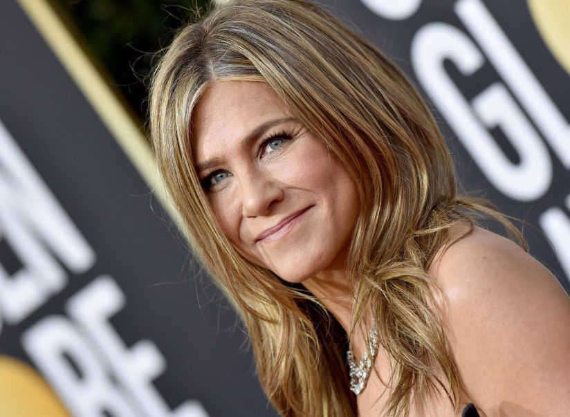 Jennifer Aniston pokazała, jak prezentują się jej naturalne włosy