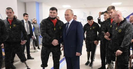 Putin na spotkaniu z weteranami. Padły niesmaczne komentarze