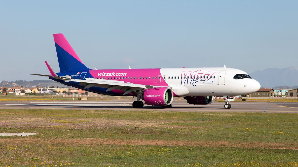 VERONA VILLAFRANCA AIRPORT, VERONA, ITALY - 2023/03/25: A brand new Wizz Air Malta Airbus 320 NEO just landed at Verona Villafranca airport.
Wizz Air Malta is a Maltese low-cost airline and a subsidiary of Hungarian Wizz Air. The company operated its first flight on 27 September 2022 from Rome Fiumicino to Malta International Airport. (Photo by Fabrizio Gandolfo/SOPA Images/LightRocket via Getty Images)