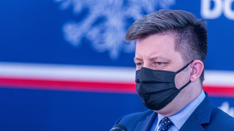 Atak hakerski na Michała Dworczyka. Wyciekają kolejne dokumenty