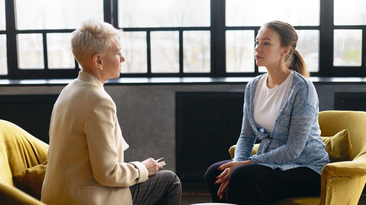 Terapia behawioralna, inaczej określana jako modyfikacja zachowania, wykorzystuje zasady warunkowania sprawczego i klasycznego.