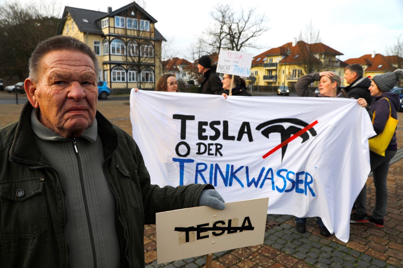 Europejskie gigafactory Tesli. Niemcy protestują przeciwko budowie fabryki
