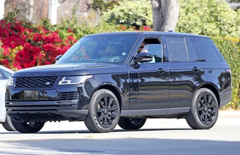 Książę Harry i Meghan Markle przyłapani podczas samochodowej przejażdżki po Santa Barbara