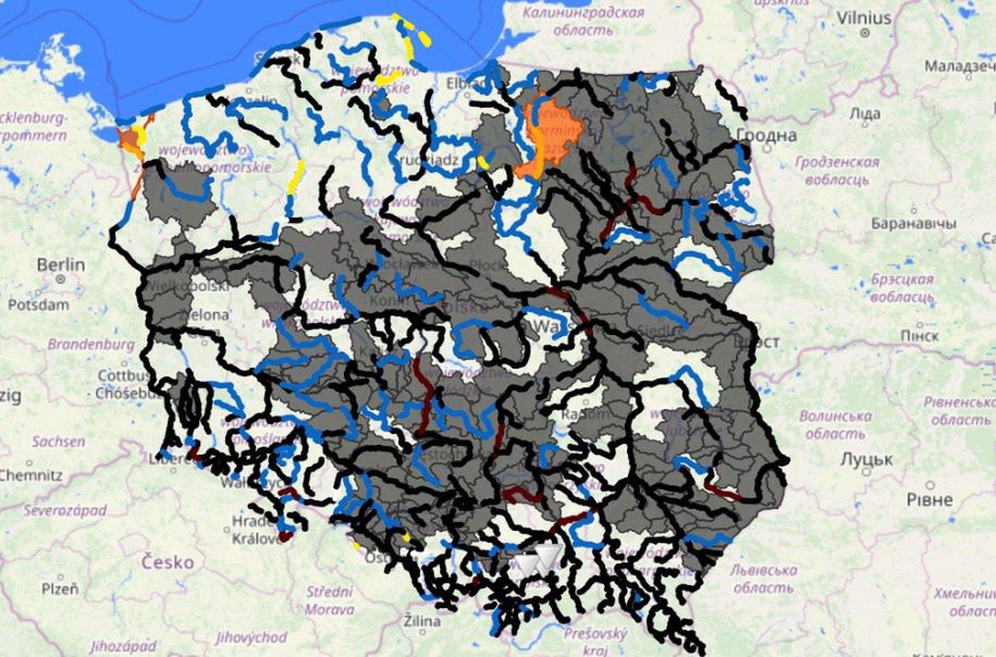 Mapa z obszarami suszy hydrologicznej