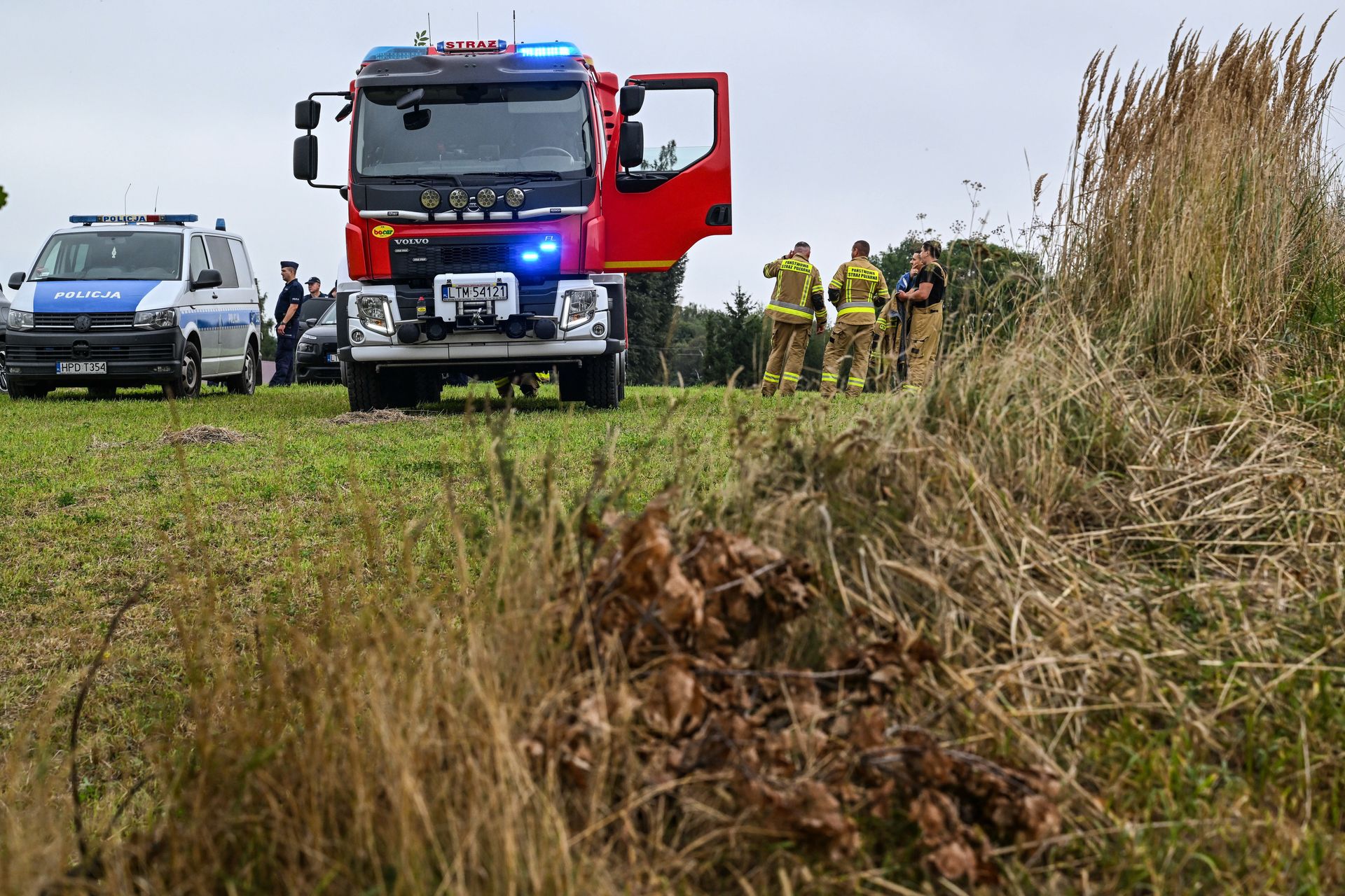 Uszkodzony dron znaleziony na polu w okolicy Białej Podlaskiej