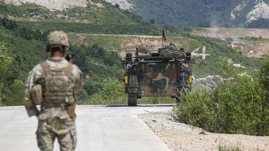 ?wiczenia wojskowe USA i Korei Po?udniowej
Mandatory Credit: Photo by Defense Ministry/ZUMA Press Wire/Shutterstock (14636160b)
Aug 14, 2024-Seoul, South Korea-ROK and USA Army take part in a UFS( Ulchi Freedom Shield) Drill at Seungjin Live fire range in Paju, South Korea. South Korea and the United States begin a major combined military exercise this week to strengthen their joint defense readiness in the face of evolving North Korean military threats, the Joint Chiefs of Staff (JCS) said.
ROK USA UFS DRILL, Seoul, South Korea - 14 Aug 2024
Defense Ministry/ZUMA Press Wire