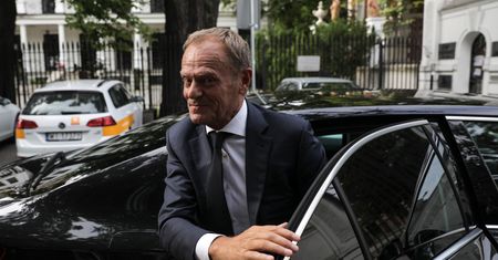 Zamieszanie na ulicach Warszawy. Ruch wstrzymany dla członków PO
