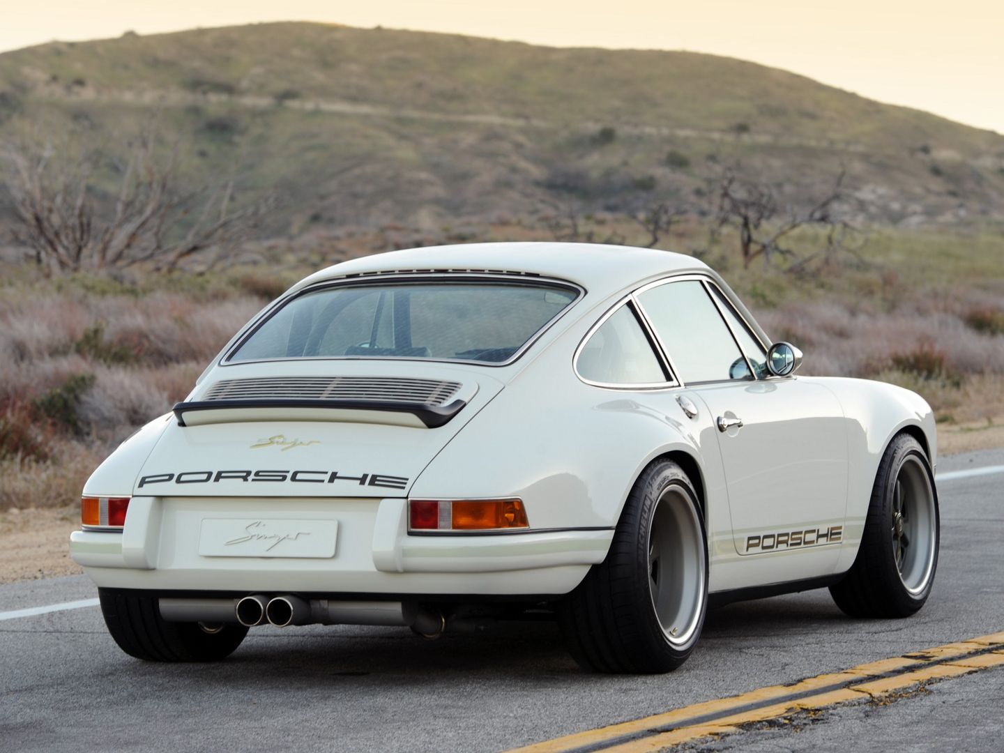 Singer Porsche 911 - król współczesnych klasyków 50