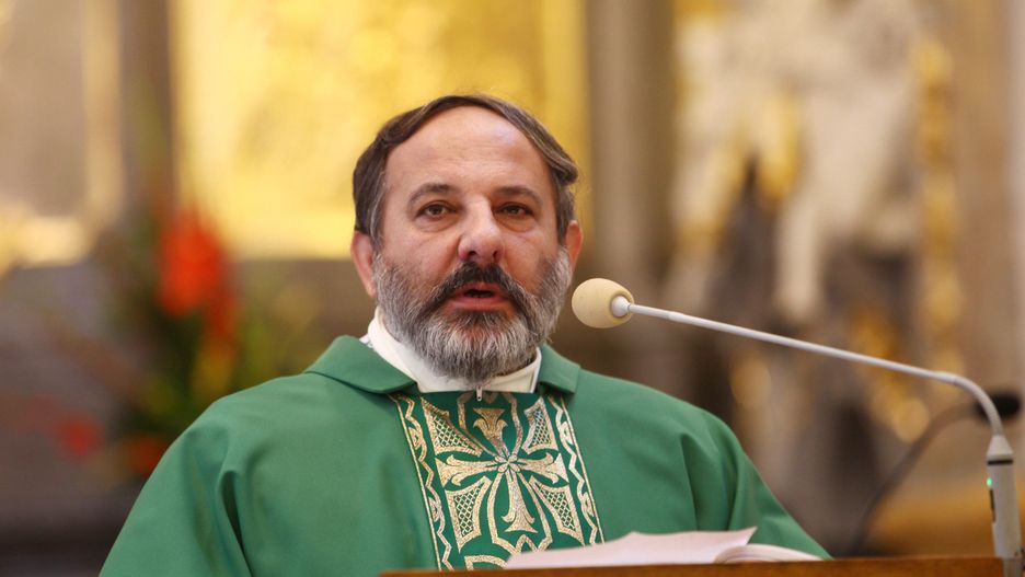 Wszystkich Świętych. Ks. Tadeusz Isakowicz-Zaleski krytykuje episkopat za brak stanowiska ws. nadchodzących uroczystości