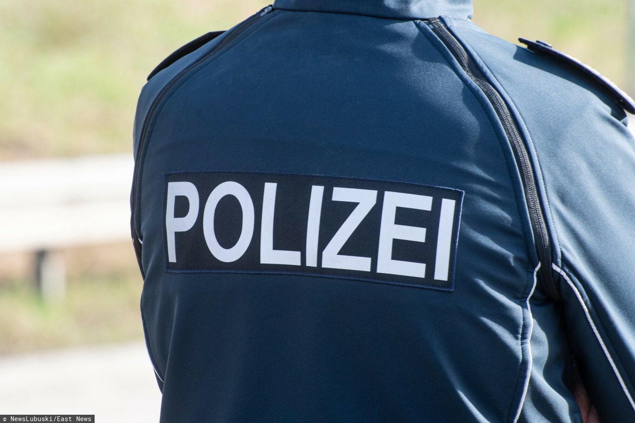 Niemieckie media: policja przewiozła migrantów na polską stronę
