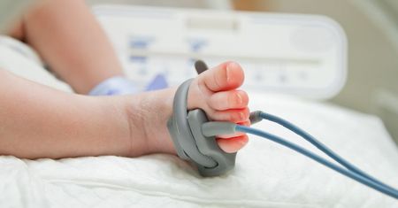 Choroba uznana za wymarłą znów atakuje najmłodsze dzieci
