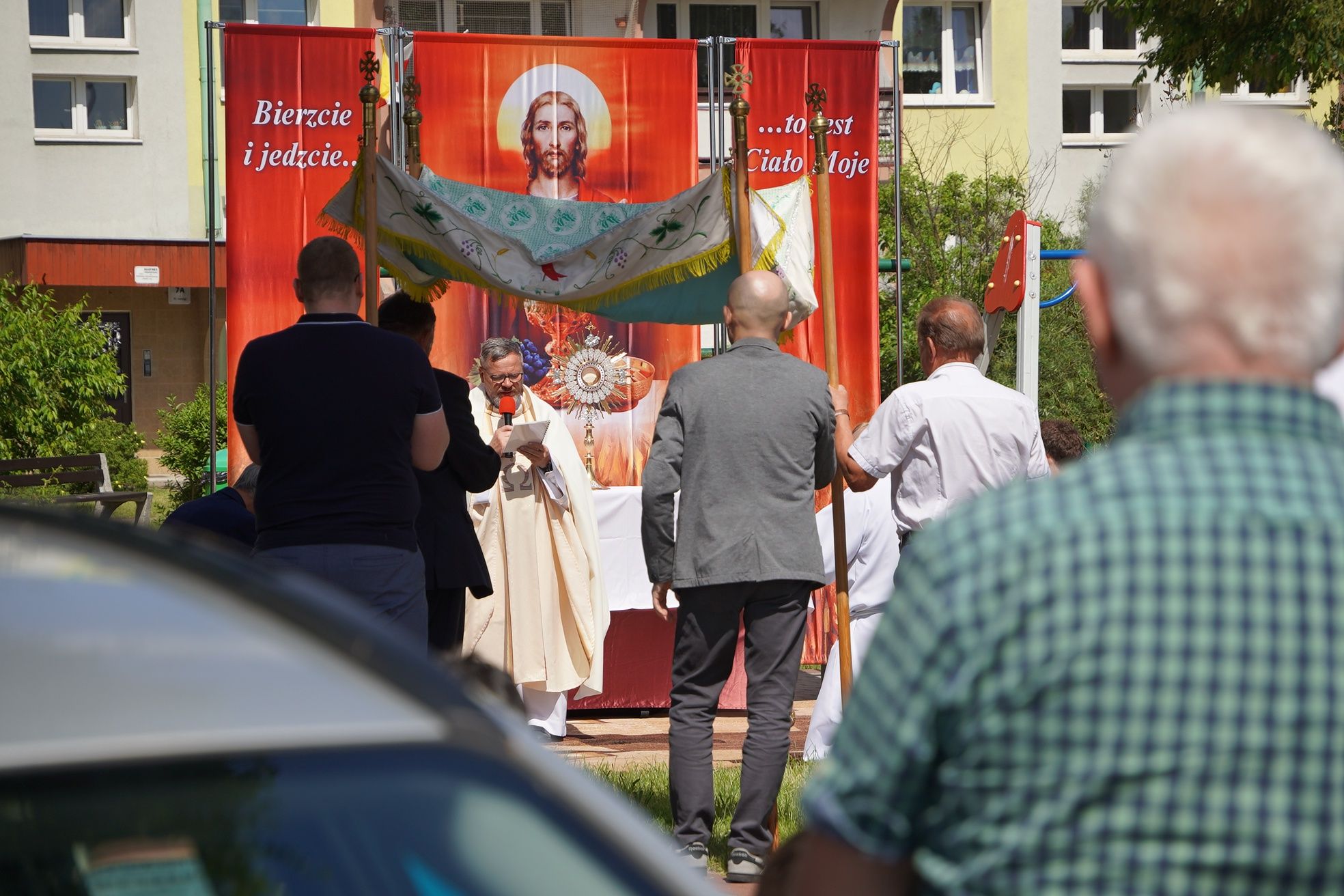 Procesja Bożego Ciała w Parafii Miłosierdzia Bożego w Pile