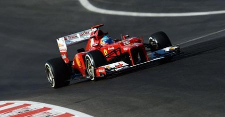 GP USA: Hamilton powstrzymuje Vettela