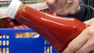 Wziął pod lupę popularne ketchupy. Zwycięzca okazał się bezkonkurencyjny